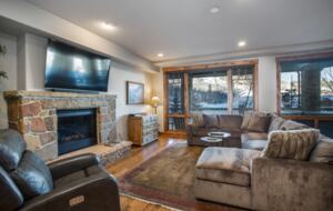 Black Diamond Lodge #211 - Park City, Utah