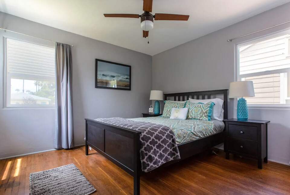 San Diego Beachside Bungalow - Oceanside, California