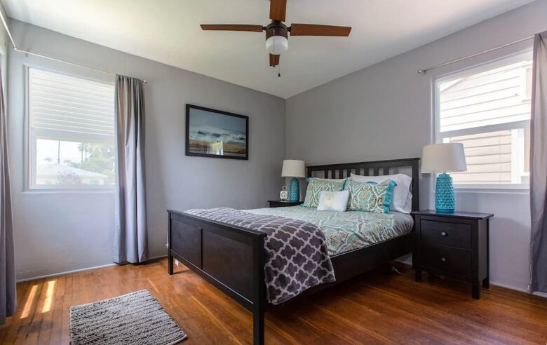 San Diego Beachside Bungalow - Oceanside, California