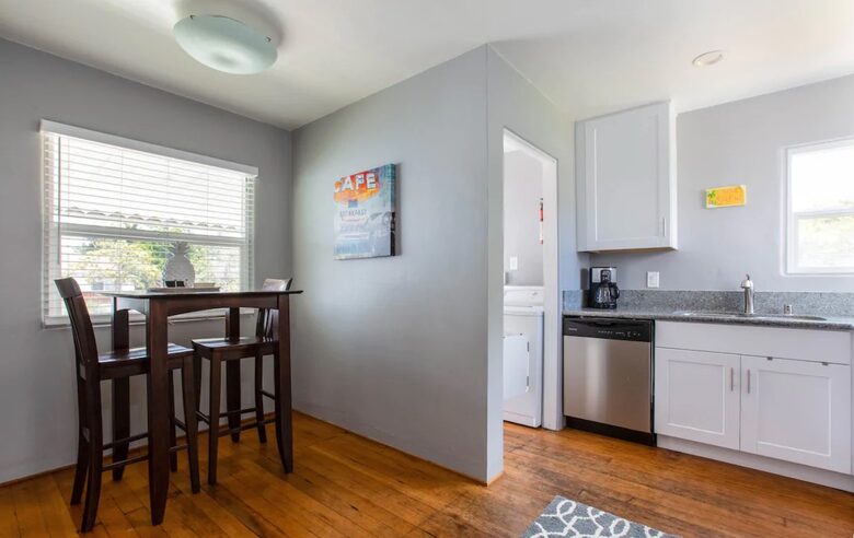 San Diego Beachside Bungalow - Oceanside, California