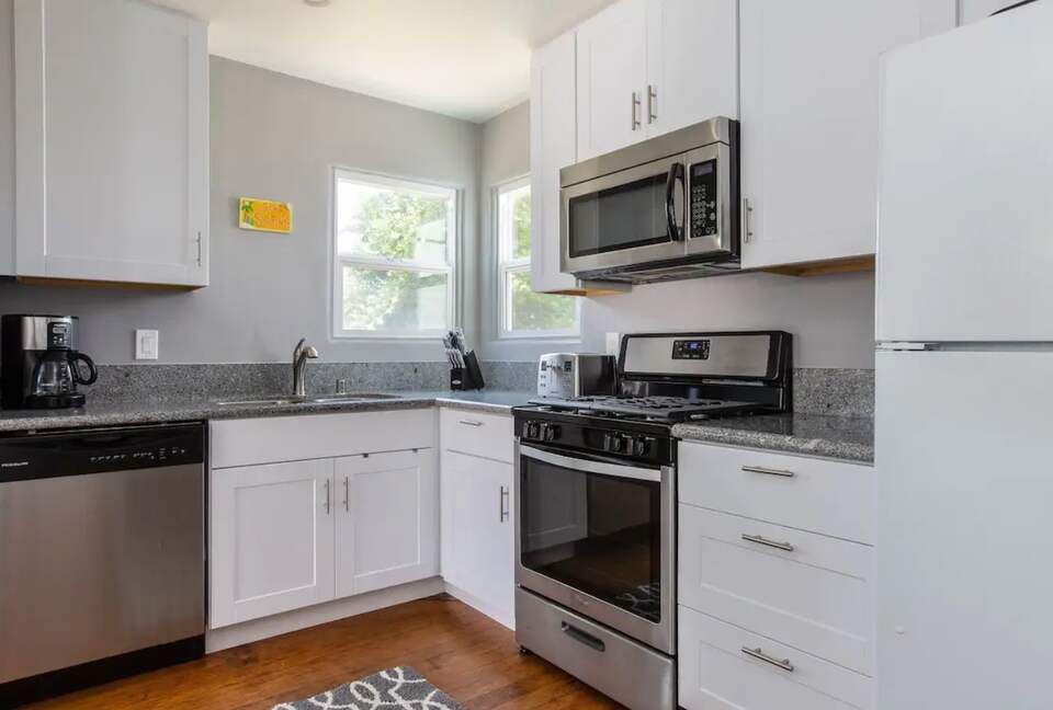 San Diego Beachside Bungalow - Oceanside, California