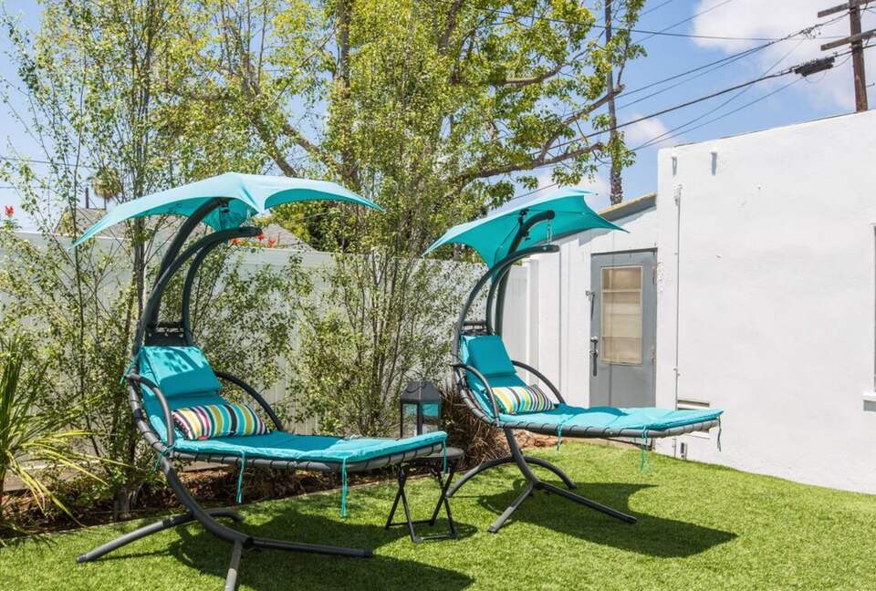 San Diego Beachside Bungalow - Oceanside, California