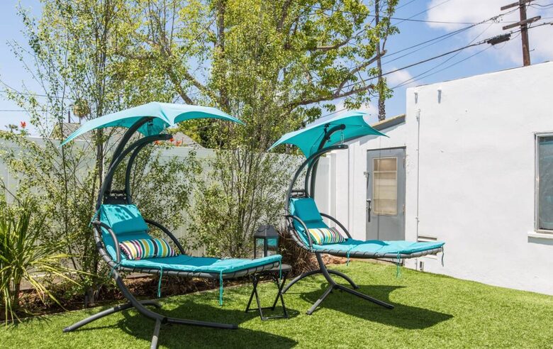 San Diego Beachside Bungalow - Oceanside, California