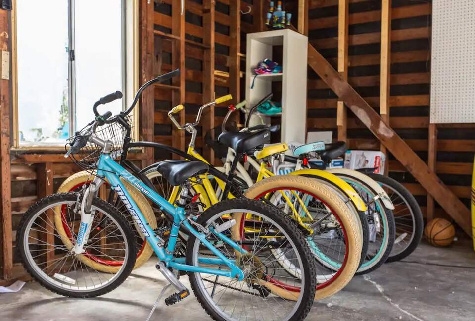 San Diego Beachside Bungalow - Oceanside, California