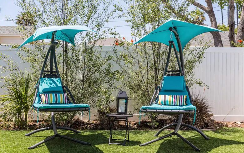 San Diego Beachside Bungalow - Oceanside, California