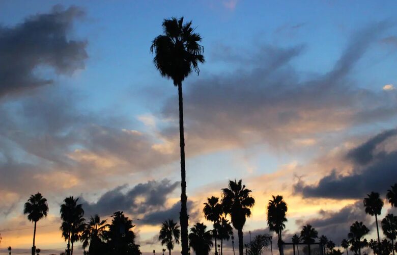 San Diego Beachside Bungalow - Oceanside, California