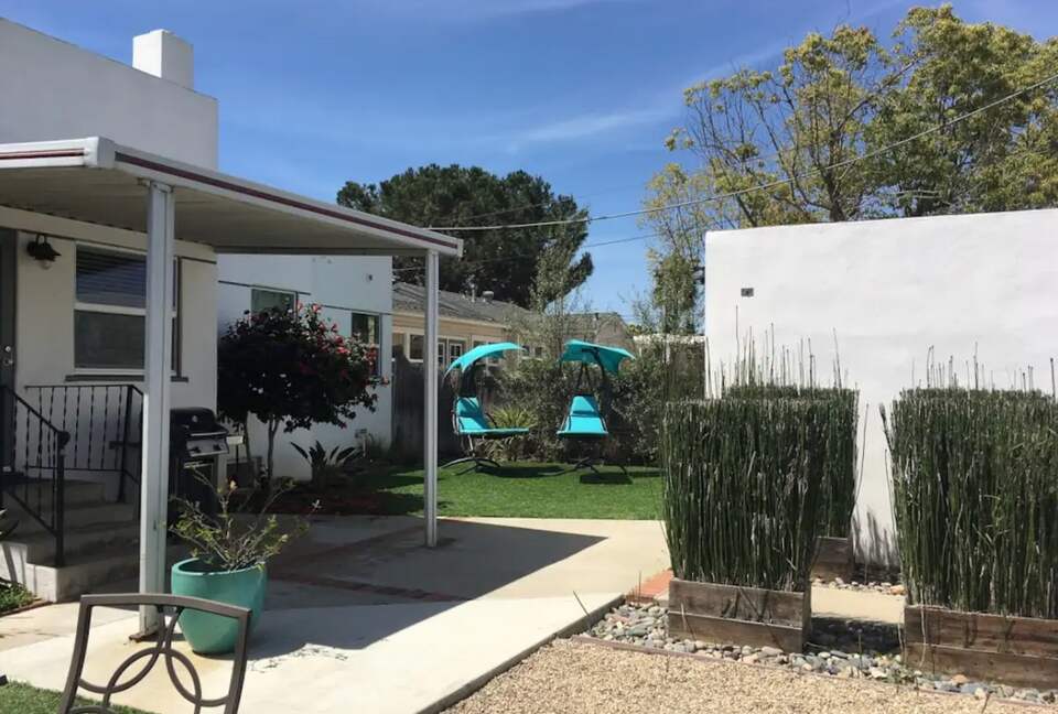 San Diego Beachside Bungalow - Oceanside, California