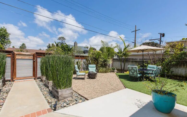 San Diego Beachside Bungalow - Oceanside, California