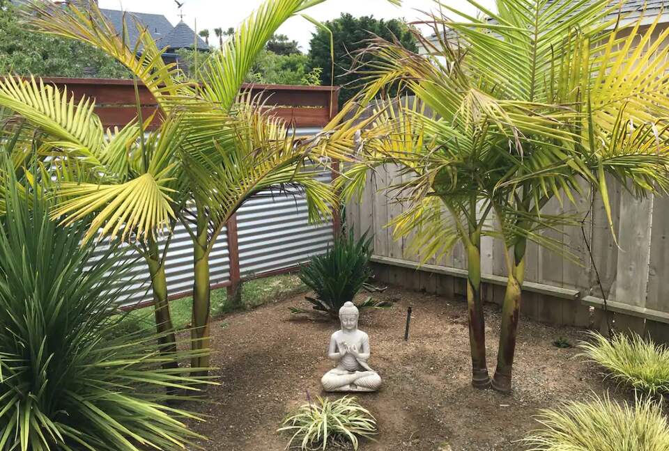 San Diego Beachside Bungalow - Oceanside, California