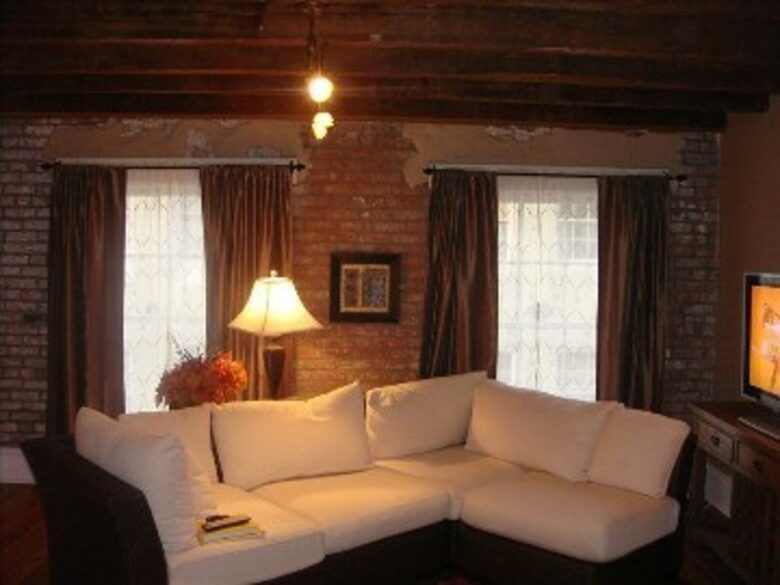 NEW ORLEANS FRENCH QUARTER - New Orleans, Louisiana