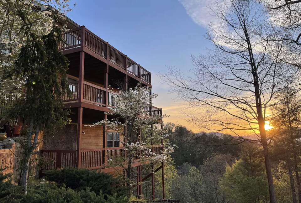 Sky Haven Lodge - Townsend, Tennessee