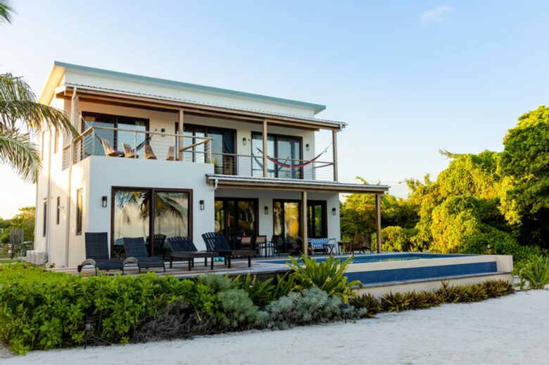 Home Exchange in Belize with incredible diving