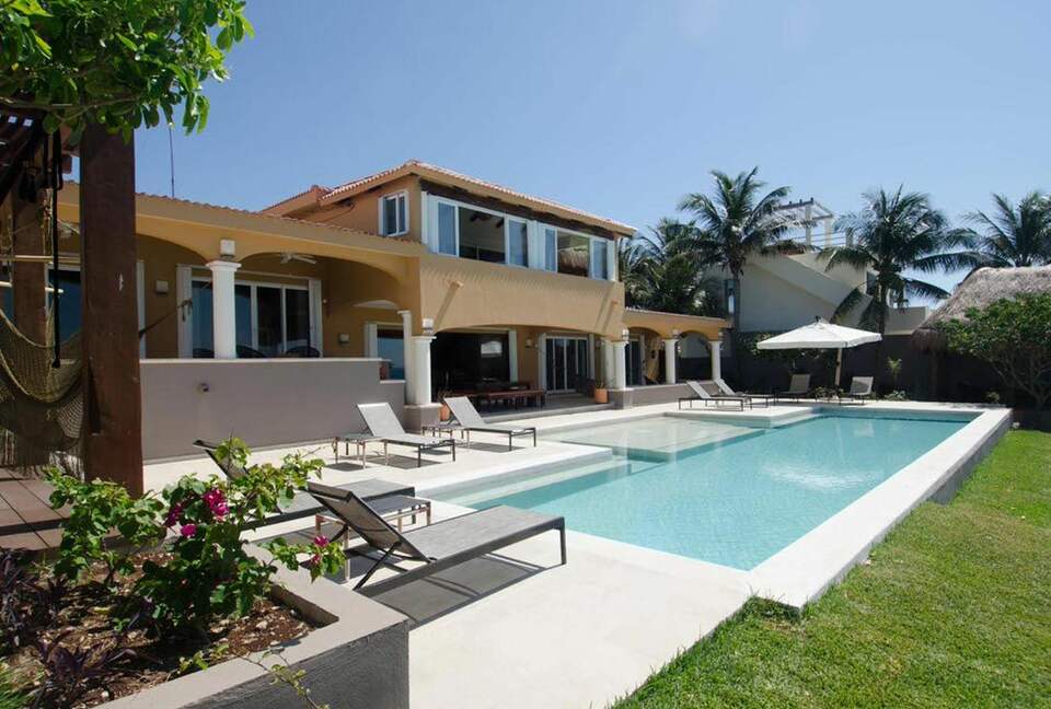 Casa Amarilla — Double Lot Luxury Caribbean Getaway - Isla Mujeres, Mexico