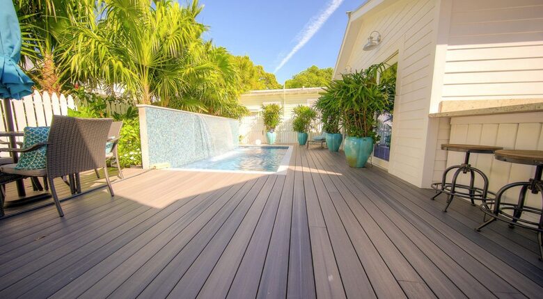 Aqua La Vista with Guest House and Pool! - Key West, Florida