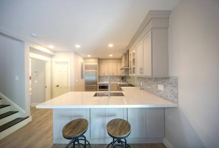 Aqua La Vista with Guest House and Pool! - Key West, Florida