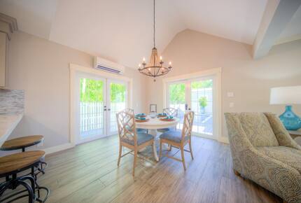 Aqua La Vista with Guest House and Pool! - Key West, Florida