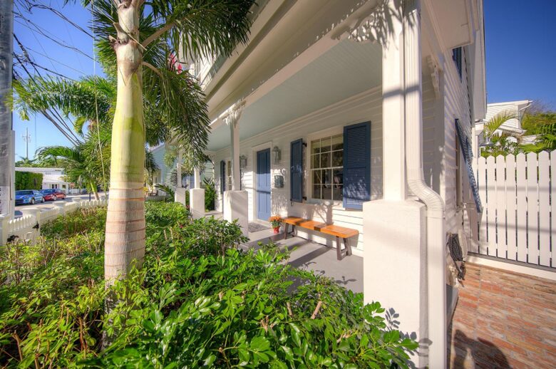 Aqua La Vista with Guest House and Pool! - Key West, Florida