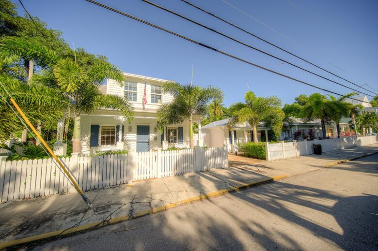 Aqua La Vista with Guest House and Pool! - Key West, Florida