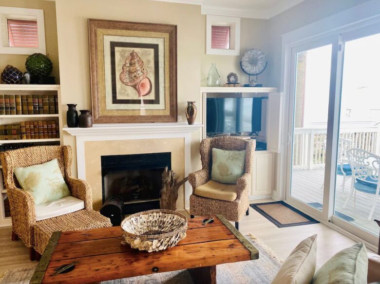 Anchor Cliff on Seacrest Beach - Between Alys & Rosemary - 30A - Seacrest Beach, Florida