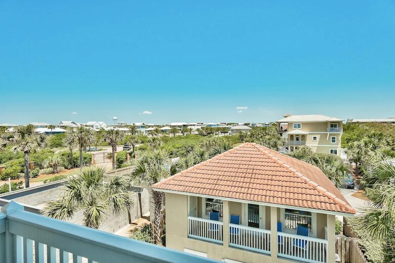 Anchor Cliff on Seacrest Beach - Between Alys & Rosemary - 30A - Seacrest Beach, Florida