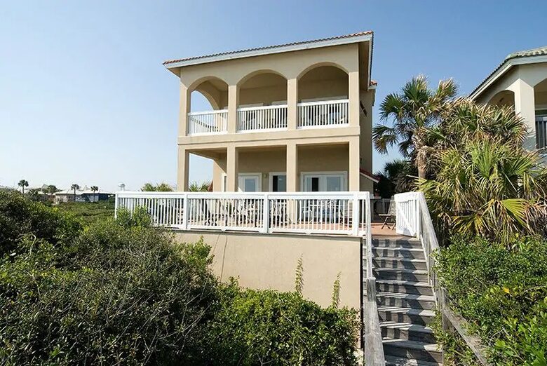 Anchor Cliff on Seacrest Beach - Between Alys & Rosemary - 30A - Seacrest Beach, Florida