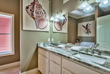 Anchor Cliff on Seacrest Beach - Between Alys & Rosemary - 30A - Seacrest Beach, Florida