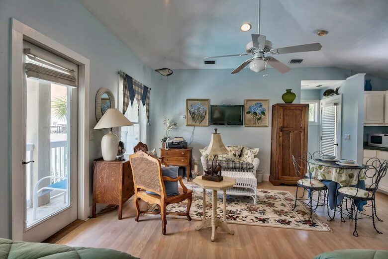 Anchor Cliff on Seacrest Beach - Between Alys & Rosemary - 30A - Seacrest Beach, Florida