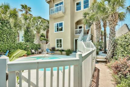 Anchor Cliff on Seacrest Beach - Between Alys & Rosemary - 30A - Seacrest Beach, Florida