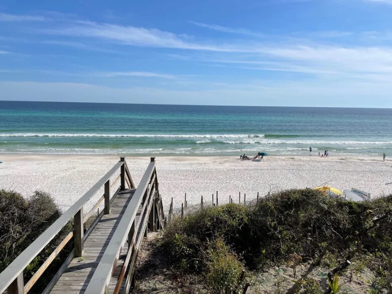 Anchor Cliff on Seacrest Beach - Between Alys & Rosemary - 30A - Seacrest Beach, Florida