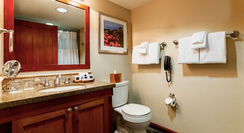 Resort at Squaw Creek w/ Ski-In/Ski-Out Access! - Olympic Valley, California