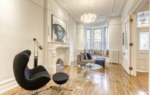 Luxurious Montreal Flat Facing Lafontaine Park - Montreal, Canada