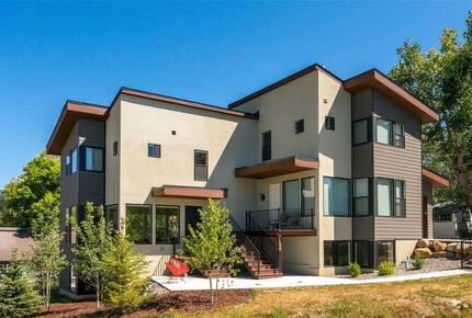 Exterior of ultramodern Steamboat Springs home