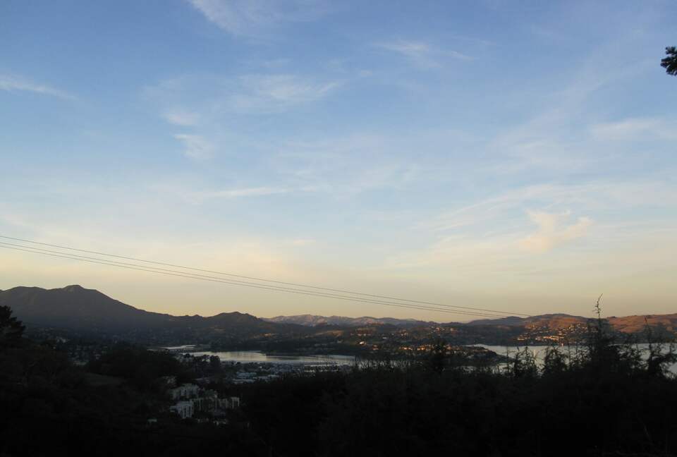 Sausalito Living with Spectacular Views - Sausalito, California