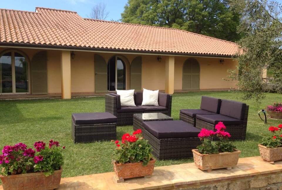 Villa Profumo - Campagnano di Roma, Italy