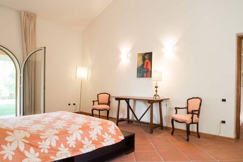 Villa Profumo - Campagnano di Roma, Italy