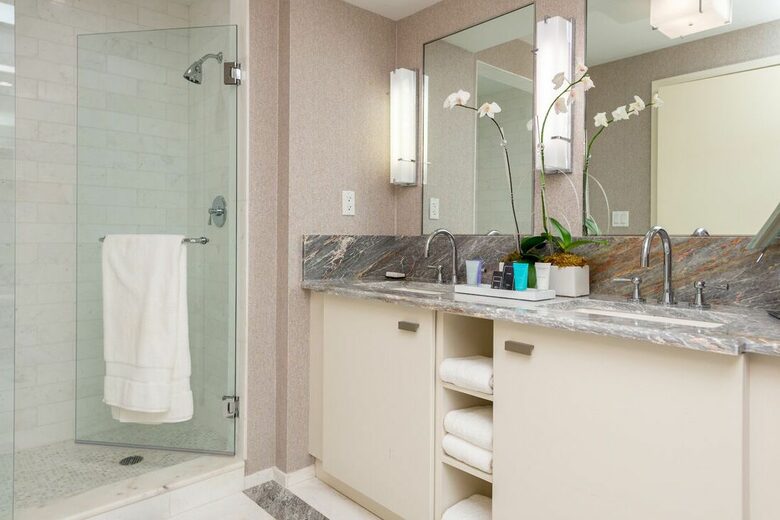 The Ocean Resort Residences - Junior Suite - Fort Lauderdale, Florida