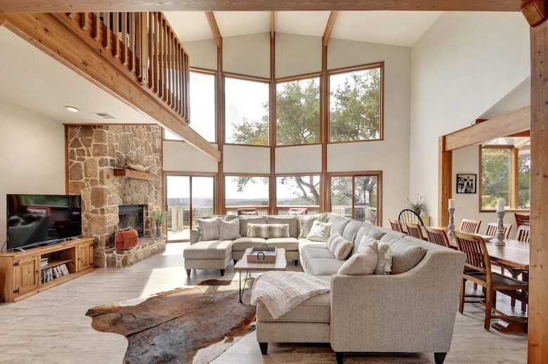 Lodge great room with sectional, TV & fireplace