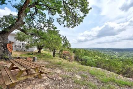 Picnic bench overlooking Hill Country