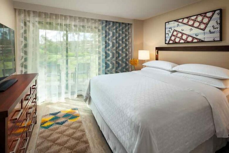 Home Exchange, Sheraton Kaua'i Resort unit, bedroom with king bed