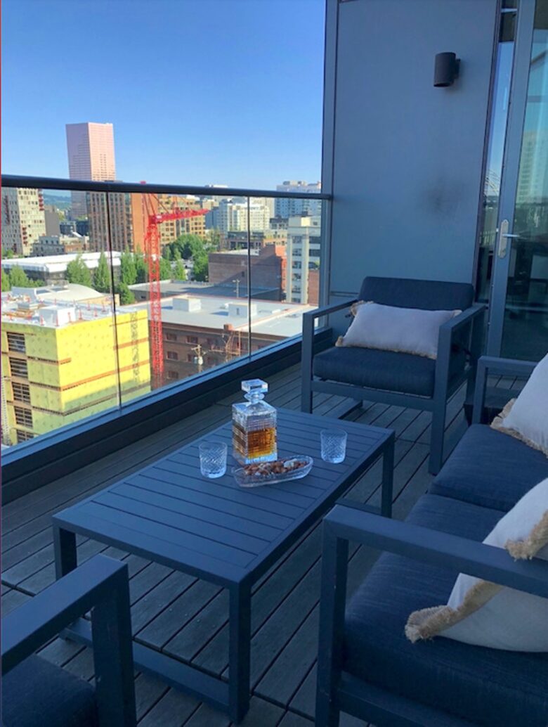 Home exchange in Portland, OR, balcony with comfortable seating