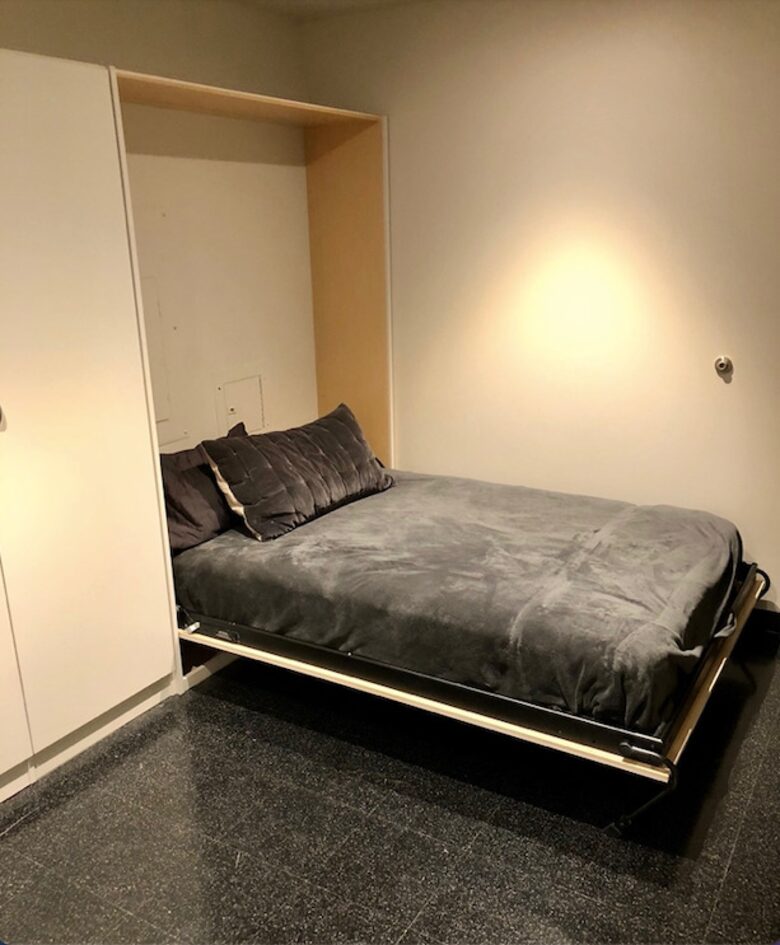 Home exchange in Portland, OR with a Murphy bed