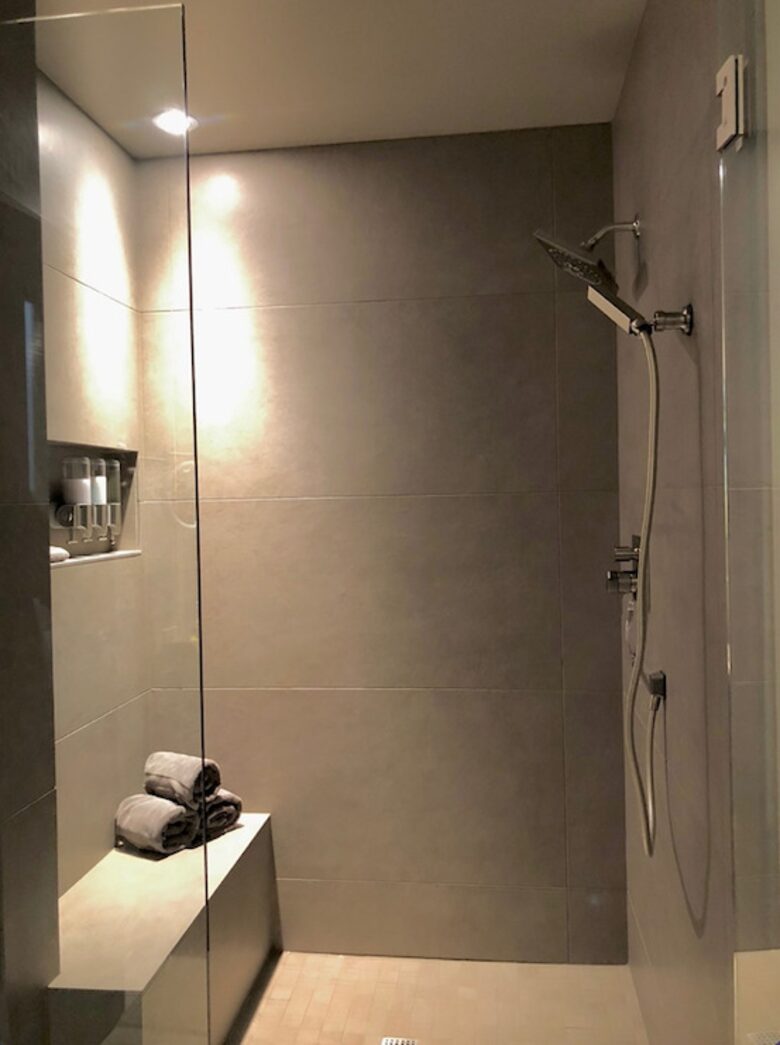 Home exchange in Portland, OR, master bathroom walk-in shower