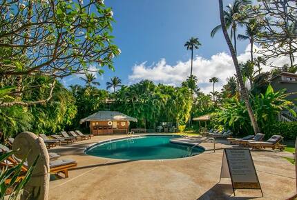 Home Exchange in Lahaina, HI, community pool