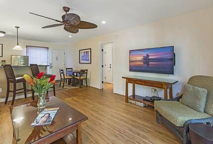 Home Exchange in Lahaina, HI, open concept living room