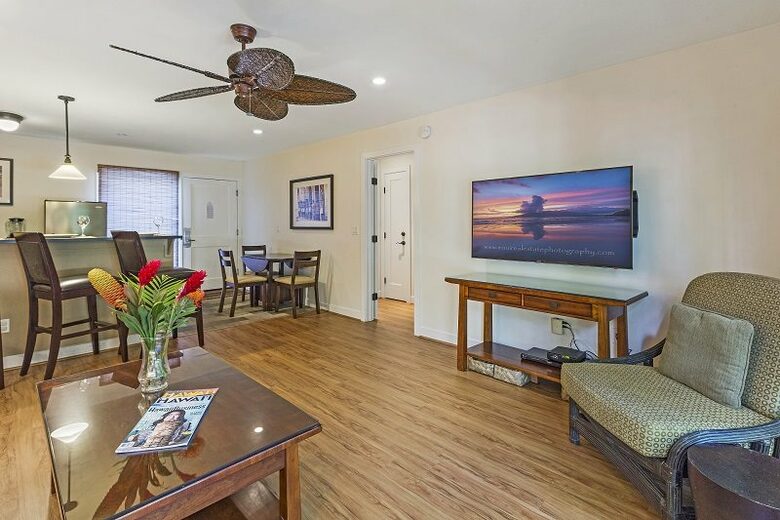 Home Exchange in Lahaina, HI, open concept living room