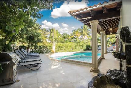 Casa Blanca Beach House (Playa's #1 Vacation Rental) - Playa del Carmen, Mexico