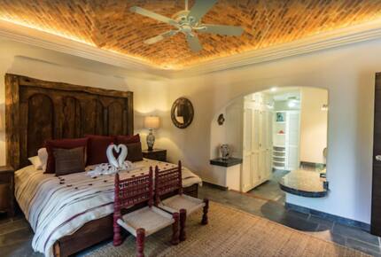 Casa Blanca Beach House (Playa's #1 Vacation Rental) - Playa del Carmen, Mexico