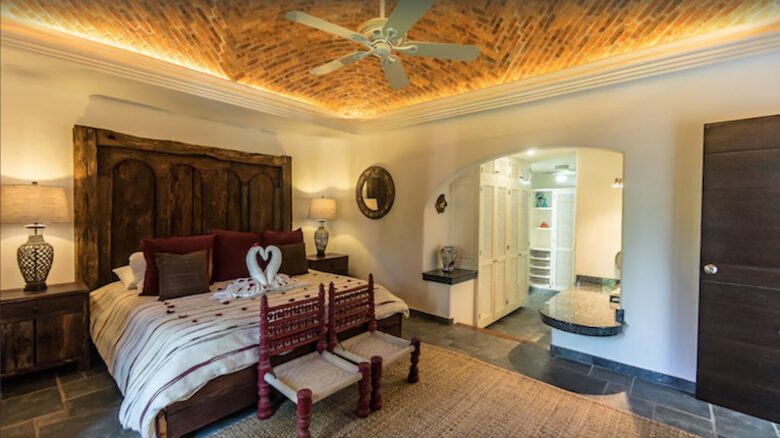 Casa Blanca Beach House (Playa's #1 Vacation Rental) - Playa del Carmen, Mexico