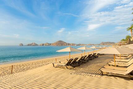Home Exchange in Cabo San Lucas, Mexico, blue waters beach lounge