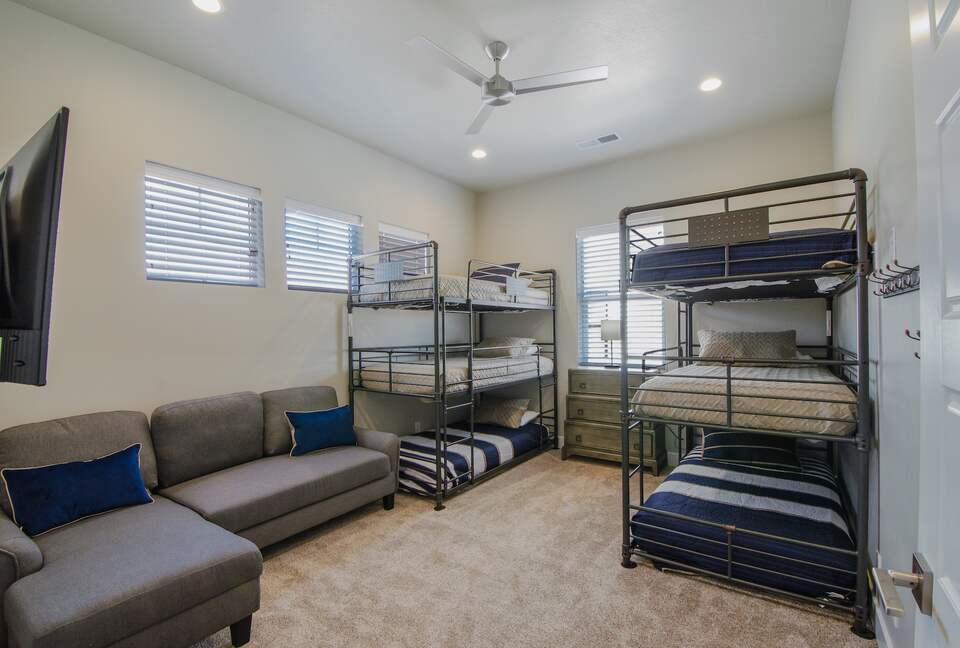 St George Red Rock Home with Pool - Santa Clara, Utah